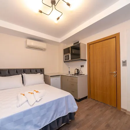 Taxim First 2* Istanbul